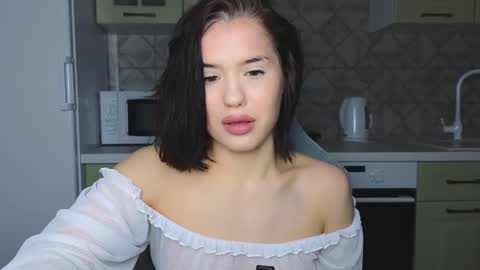 Snapshot of mia___lunaa chatting on 26, 2, 2025 Mia online show from 26, 2, 2025