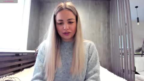 Snapshot of mia___mur chatting on 8, 11, 2025 Mia online show from 8, 11, 2025