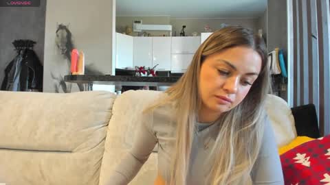 Snapshot of mia___mur chatting on 20, 5, 2026 Mia online show from 20, 5, 2026