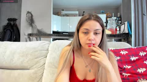 Snapshot of mia___mur chatting on 23, 5, 2026 Mia online show from 23, 5, 2026