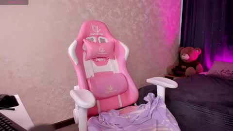 Snapshot of mia__caprice chatting on 11, 3, 2025 Mia GMT7 Mon Tue Wen Thur 1000am-0300pm Sat 0300am-0900am online show from 11, 3, 2025