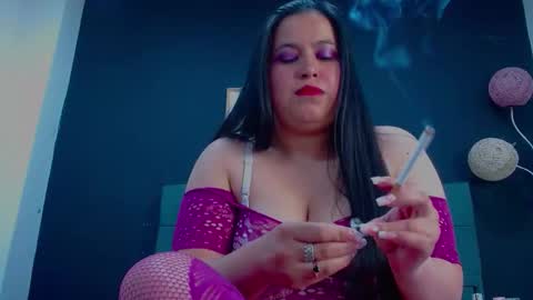 C A L L  M E  M I A  online show from 4, 11, 2025