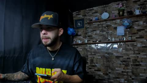 Snapshot of mia_and_vincentt chatting on 29, 9, 2025 Mia and vincentt model indepent online show from 29, 9, 2025