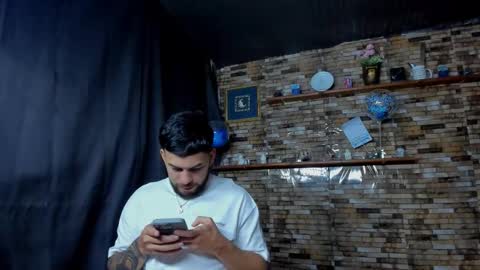 Snapshot of mia_and_vincentt chatting on 14, 10, 2025 Mia and vincentt model indepent online show from 14, 10, 2025