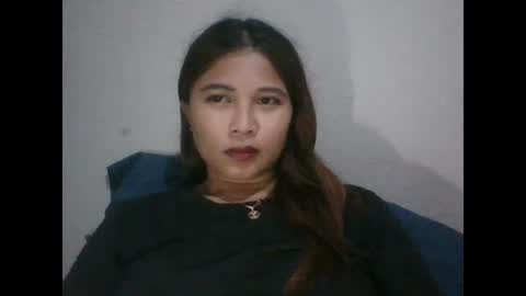 Snapshot of mia_bella04 chatting on 8, 1, 2025 mia_bella04 online show from 8, 1, 2025