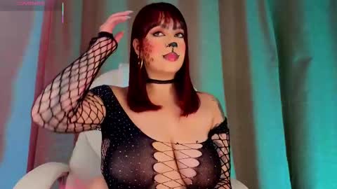   online show from 1, 11, 2025