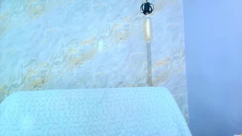 Snapshot of mia_candy_0 chatting on 22, 11, 2025 Mia online show from 22, 11, 2025