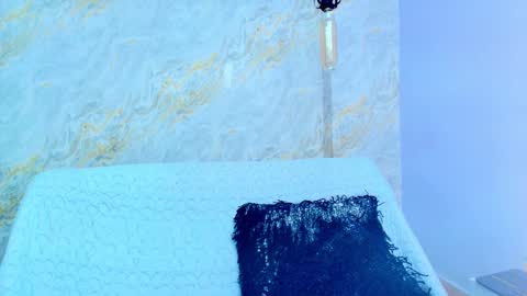 Snapshot of mia_candy_0 chatting on 2, 12, 2025 Mia online show from 2, 12, 2025