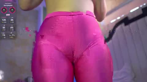 Snapshot of mia_coliin chatting on 12, 5, 2026 Anna online show from 12, 5, 2026
