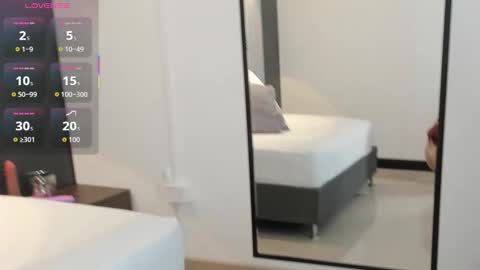 M I A  online show from 18, 1, 2026