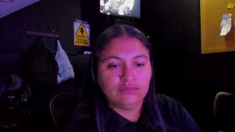 Mia daniela  online show from 4, 10, 2025