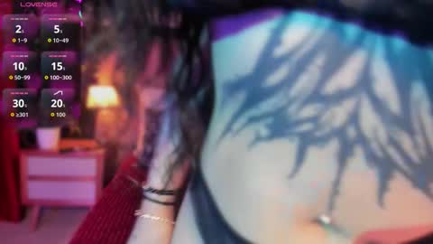 mia online show from 17, 10, 2025