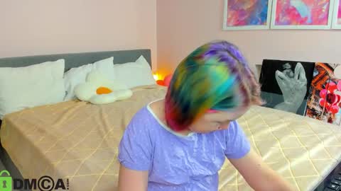 Mia online show from 19, 12, 2025