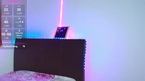 mia_fernand online show from 25, 6, 2026