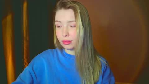 Mia online show from 10, 12, 2024