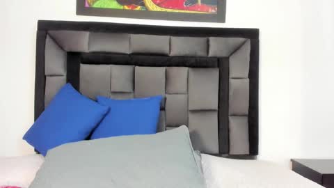 Snapshot of mia_fox3 chatting on 1, 10, 2025 mia fox online show from 1, 10, 2025