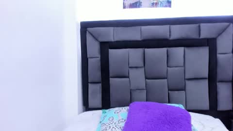 Snapshot of mia_fox3 chatting on 9, 1, 2026 mia fox online show from 9, 1, 2026