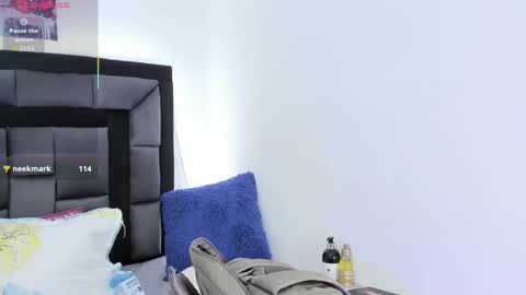 Snapshot of mia_fox3 chatting on 17, 1, 2026 mia fox online show from 17, 1, 2026