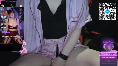 Snapshot of mia_g0ld chatting on 20, 1, 2025 Golden ones online show from 20, 1, 2025