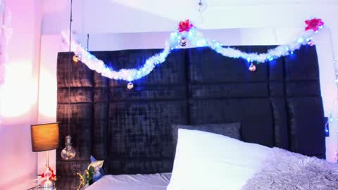 Snapshot of mia_garcia2 chatting on 7, 12, 2024 MIA online show from 7, 12, 2024