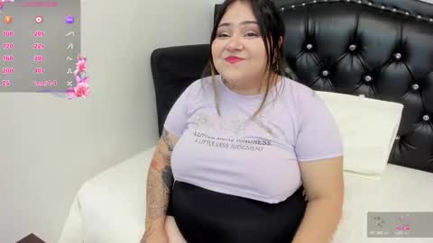 Snapshot of mia_ginger_bbw chatting on 16, 4, 2026 mia online show from 16, 4, 2026