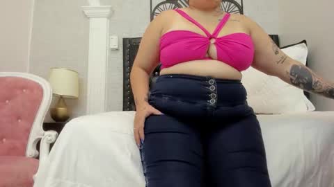 Snapshot of mia_ginger_bbw chatting on 16, 5, 2026 mia online show from 16, 5, 2026