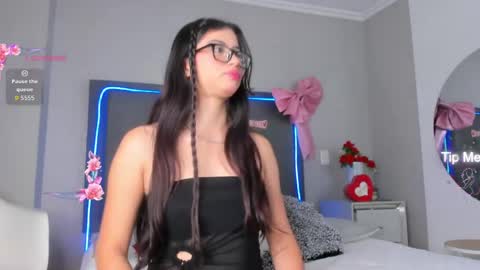mia online show from 31, 3, 2026