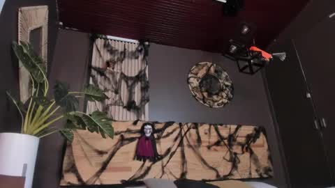 Snapshot of mia_jagger chatting on 30, 10, 2025 Val online show from 30, 10, 2025