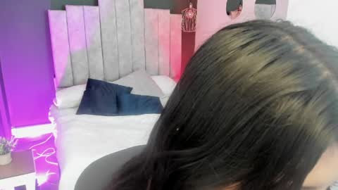 Val  online show from 1, 6, 2026
