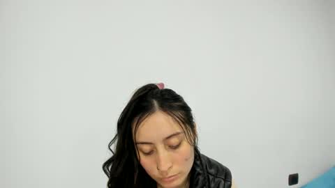 Snapshot of mia_kanee chatting on 2, 12, 2024 mia kaneee online show from 2, 12, 2024