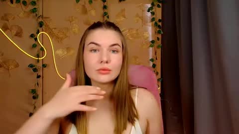 mia_lemm online show from 19, 5, 2026