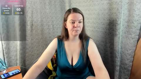 mia_lores online show from 11, 10, 2025