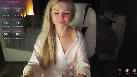   online show from 26, 9, 2025