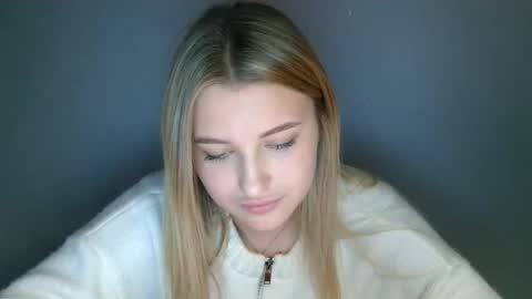 Mia online show from 27, 9, 2025