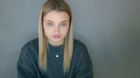 Mia online show from 2, 10, 2025