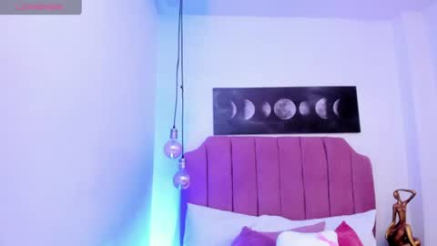 Mia online show from 11, 6, 2026
