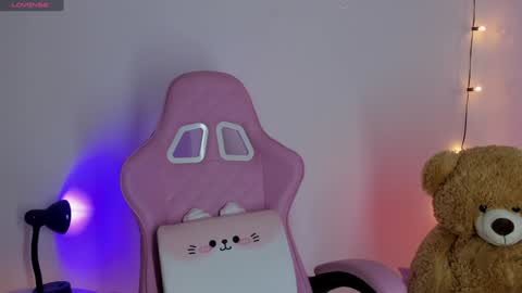 Snapshot of mia_noir chatting on 6, 1, 2025 MIA online show from 6, 1, 2025