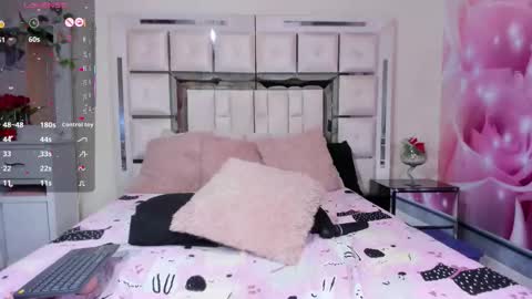 Snapshot of mia_peyton1 chatting on 9, 9, 2025 mia_peyton1 online show from 9, 9, 2025