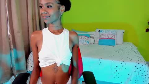 Mia online show from 28, 10, 2025