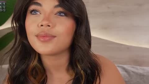 mia_rosalie online show from 3, 7, 2026