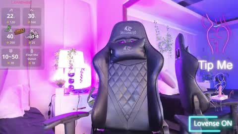 mia rousse25 online show from 13, 3, 2026