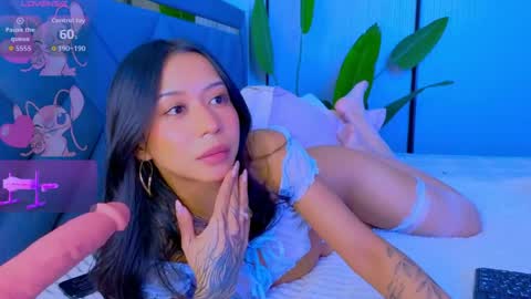 Mia online show from 13, 4, 2026