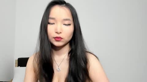 Snapshot of mia_soyun chatting on 5, 5, 2026 Your Soyun online show from 5, 5, 2026