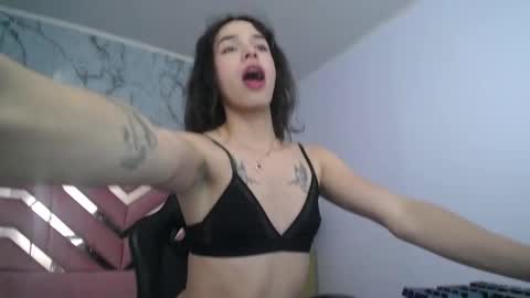 mia_swift_ch online show from 11, 11, 2025