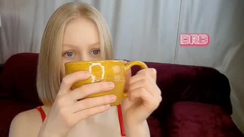 Mia online show from 31, 1, 2025