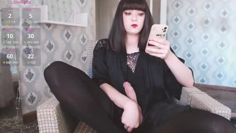 Snapshot of mia_wallase chatting on 28, 2, 2025 mia_wallase online show from 28, 2, 2025