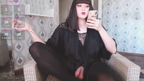 Snapshot of mia_wallase chatting on 5, 12, 2025 mia_wallase online show from 5, 12, 2025