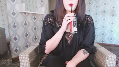 Snapshot of mia_wallase chatting on 15, 5, 2026 mia_wallase online show from 15, 5, 2026