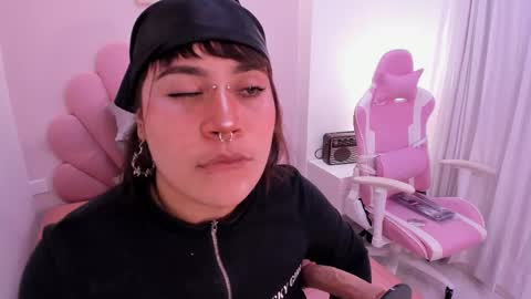Snapshot of mia_yeager chatting on 8, 10, 2025 mia_yeager online show from 8, 10, 2025