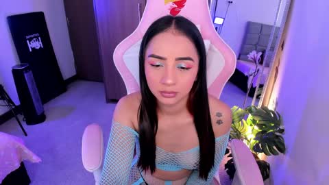 Snapshot of miaa_06 chatting on 13, 4, 2026 mia nicolle online show from 13, 4, 2026